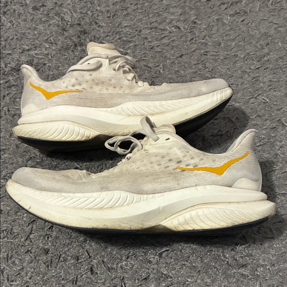Hoka Mach 6